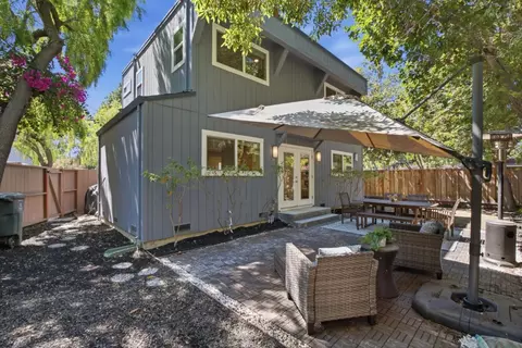 Exterior - 982 Wright Ave 3, Mountain View, CA 94043 photo 5 of 11