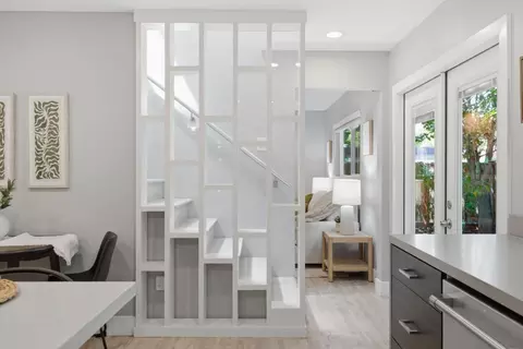 Entry Way - 982 Wright Ave 3, Mountain View, CA 94043 photo 3 of 4