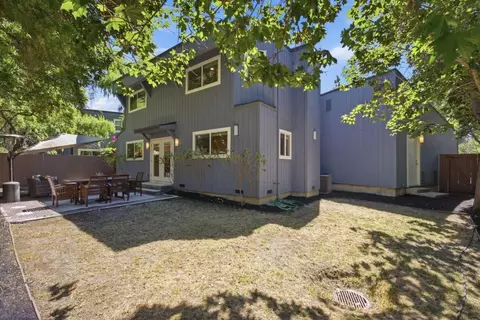 Exterior - 982 Wright Ave 3, Mountain View, CA 94043 photo 8 of 11