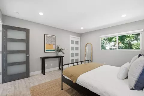 Bedroom - 982 Wright Ave 3, Mountain View, CA 94043 photo 3 of 8