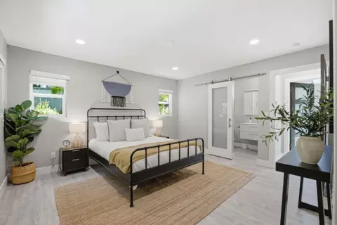 Bedroom - 982 Wright Ave 3, Mountain View, CA 94043 photo 4 of 8