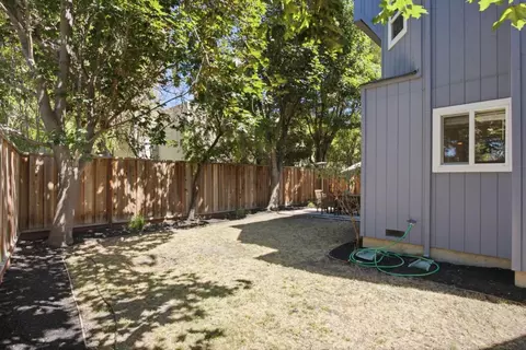 Exterior - 982 Wright Ave 3, Mountain View, CA 94043 photo 10 of 11