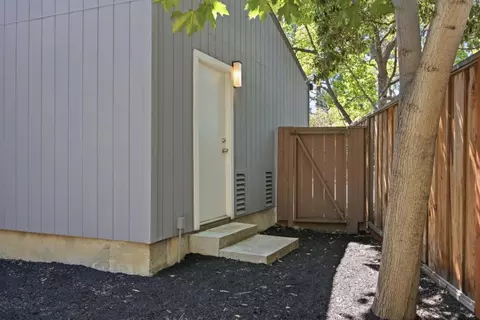 Exterior - 982 Wright Ave 3, Mountain View, CA 94043 photo 9 of 11