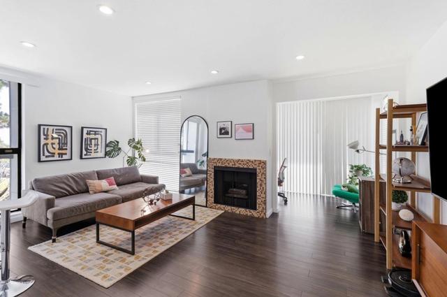 425 Anchor Rd 209, San Mateo, CA 94404