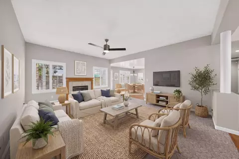 1480 Mesquite Dr, Hollister, CA 95023