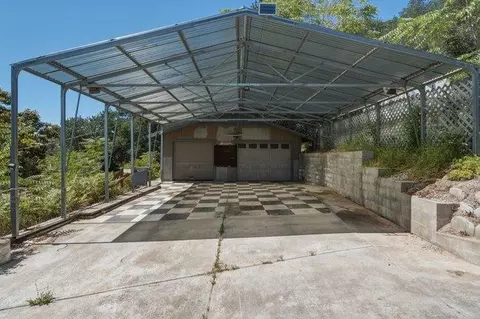 Exterior - 741 Echo Valley Rd, Salinas, CA 93907 photo 2 of 15