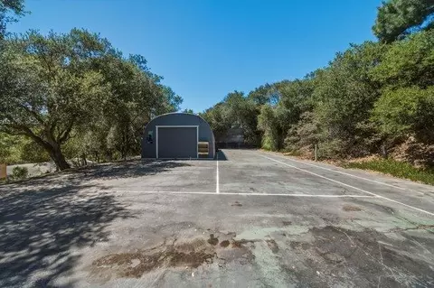 Exterior - 741 Echo Valley Rd, Salinas, CA 93907 photo 3 of 15