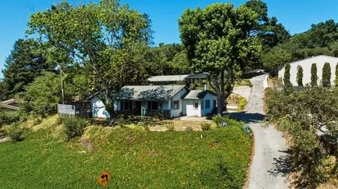 741 Echo Valley Rd, Salinas, CA 93907