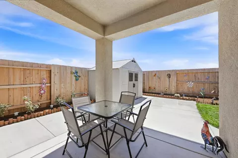 Exterior - 2249 Enchantment Dr, Manteca, CA 95337 photo 16 of 23
