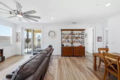 Entry Way - 2249 Enchantment Dr, Manteca, CA 95337 photo 4 of 12
