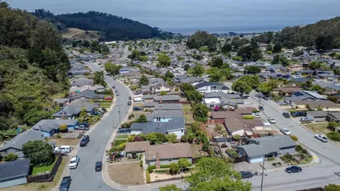 View/Area - 1195 Palou Dr, Pacifica, CA 94044 photo 3 of 5