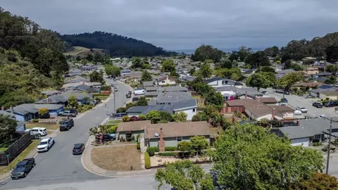 View/Area - 1195 Palou Dr, Pacifica, CA 94044 photo 4 of 5