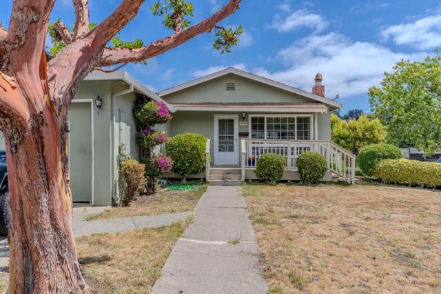1195 Palou Dr, Pacifica, CA 94044