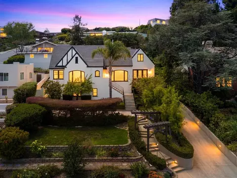 1418 Escalona Dr, Santa Cruz, CA 95060