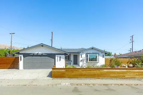44802 Parkmeadow Dr, Fremont, CA 94539