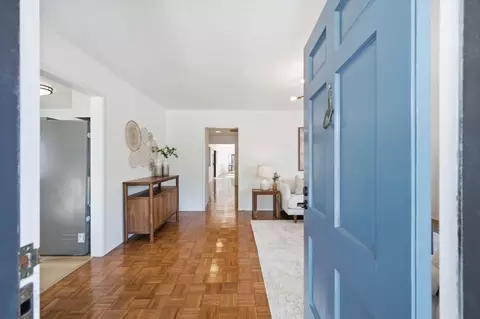 114 E Hillsdale Blvd, San Mateo, CA 94403