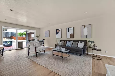 Living - 5 Bertocchi Ln, Millbrae, CA 94030 photo 3 of 3