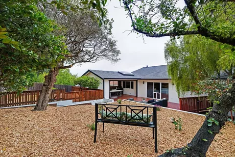 Exterior - 5 Bertocchi Ln, Millbrae, CA 94030 photo 7 of 8