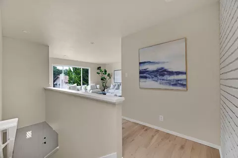 Entry Way - 5 Bertocchi Ln, Millbrae, CA 94030 photo 1 of 1