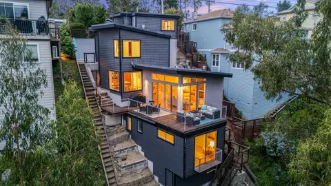 540 El Granada Blvd, Half Moon Bay, CA 94019