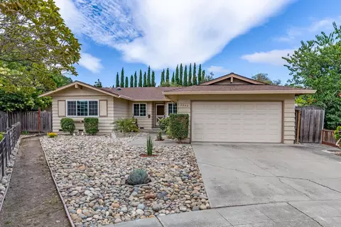 2242 Pyle Ct, Santa Clara, CA 95051