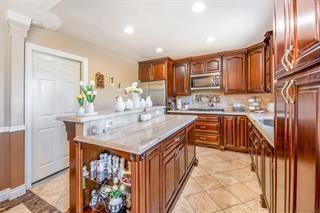 2293 Pruneridge Ave, Santa Clara, CA 95050