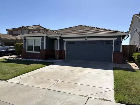 5307 Perrin Ct, Riverbank, CA 95367