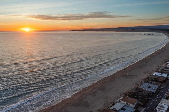 339 Beach Dr, Aptos, CA 95003