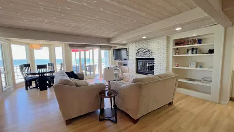 Living - 339 Beach Dr, Aptos, CA 95003 photo 4 of 5