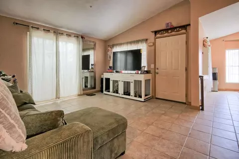 704 Garner Ave 30, Salinas, CA 93905 photo 5