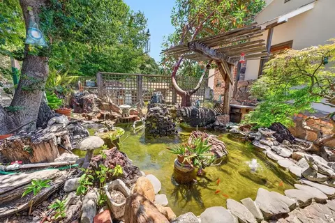 Exterior - 82 Doering Ln, Watsonville, CA 95076 photo 5 of 25
