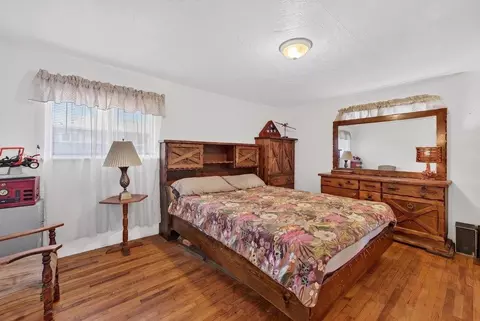 Bedroom - 82 Doering Ln, Watsonville, CA 95076 photo 3 of 4