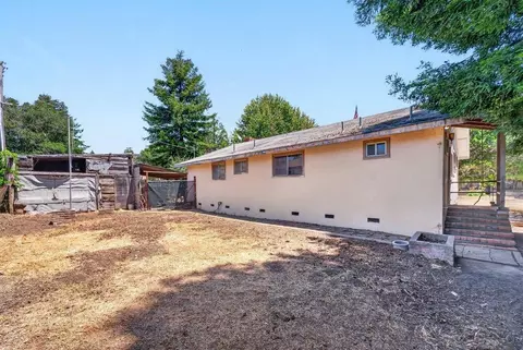Exterior - 82 Doering Ln, Watsonville, CA 95076 photo 9 of 25