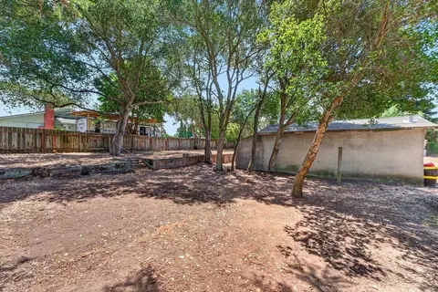 Exterior - 82 Doering Ln, Watsonville, CA 95076 photo 17 of 25