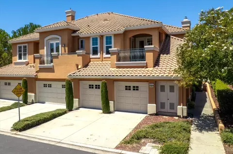 6147 Country Club Pkwy, San Jose, CA 95138