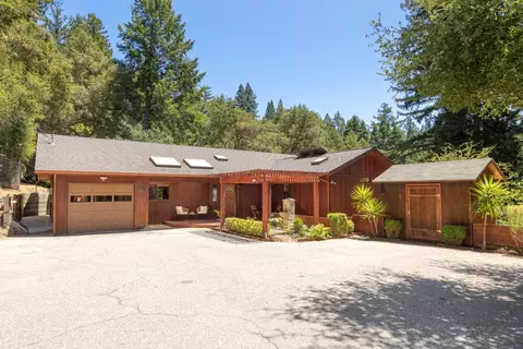 301 Upper Rd, Boulder Creek, CA 95006