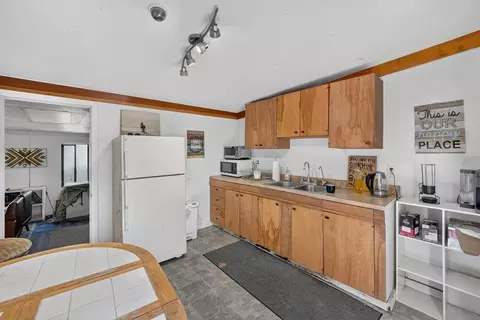 Kitchen - 505 Alfadel Ln, Soquel, CA 95073 photo 6 of 6