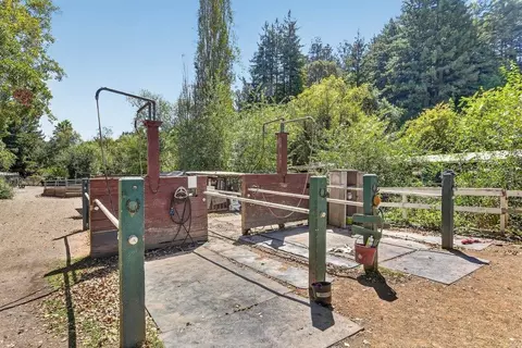Exterior - 505 Alfadel Ln, Soquel, CA 95073 photo 11 of 26
