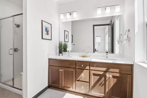 Bath - 5456 Arnold Rd, Dublin, CA 94568 photo 3 of 3