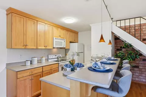 Kitchen - 207 Watson Dr 3, Campbell, CA 95008 photo 1 of 5