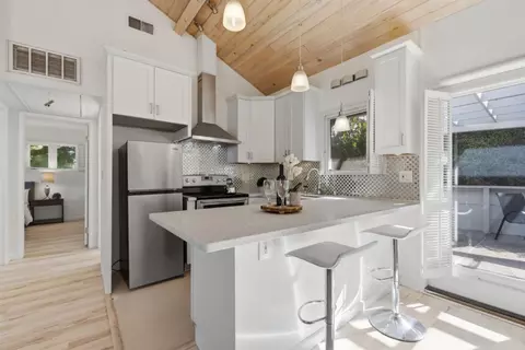 Kitchen - 78 Chancellor Pl, Berkeley, CA 94705 photo 4 of 5