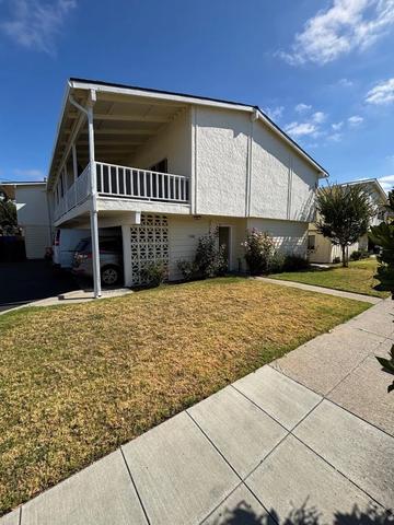 1385 Stanwood Dr, San Jose, CA 95118