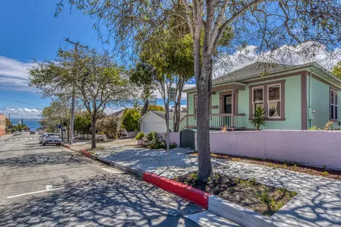 399 Hoffman Ave, Monterey, CA 93940
