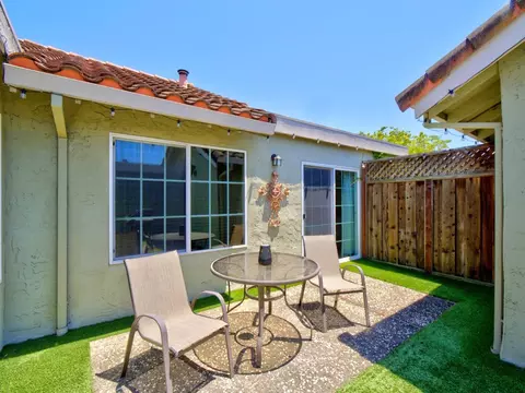 Exterior - 262 Crestview Dr, Watsonville, CA 95076 photo 5 of 7