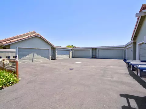 Exterior - 262 Crestview Dr, Watsonville, CA 95076 photo 6 of 7
