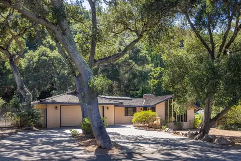 4 Paso Del Rio, Carmel Valley, CA 93924