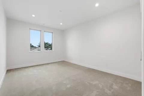Bedroom - 61 Wylvale Ave, Moss Beach, CA 94038 photo 6 of 8