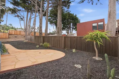 Exterior - 61 Wylvale Ave, Moss Beach, CA 94038 photo 5 of 11