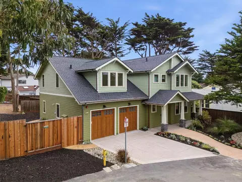 Exterior - 61 Wylvale Ave, Moss Beach, CA 94038 photo 3 of 11