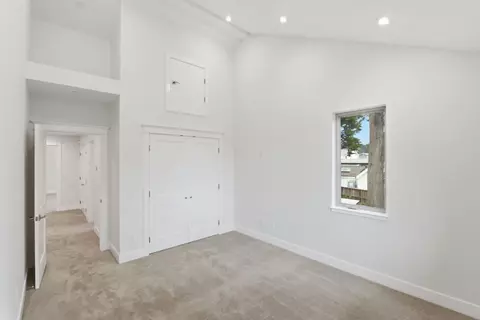 Bedroom - 61 Wylvale Ave, Moss Beach, CA 94038 photo 5 of 8
